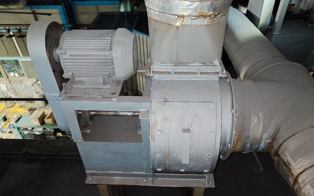 乾燥炉排気ファン点検で品質安定とコスト削減｜水切り・焼付炉の保全事例（茨城県笠間市）